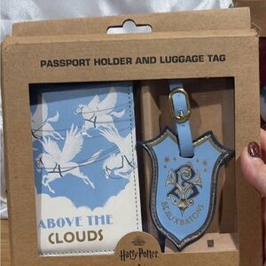Warner Bros. Beauxbatons Blue and Gold Luggage Tag